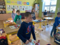 /album/mikulas-ve-skole/img-20241205-wa0013-jpg/